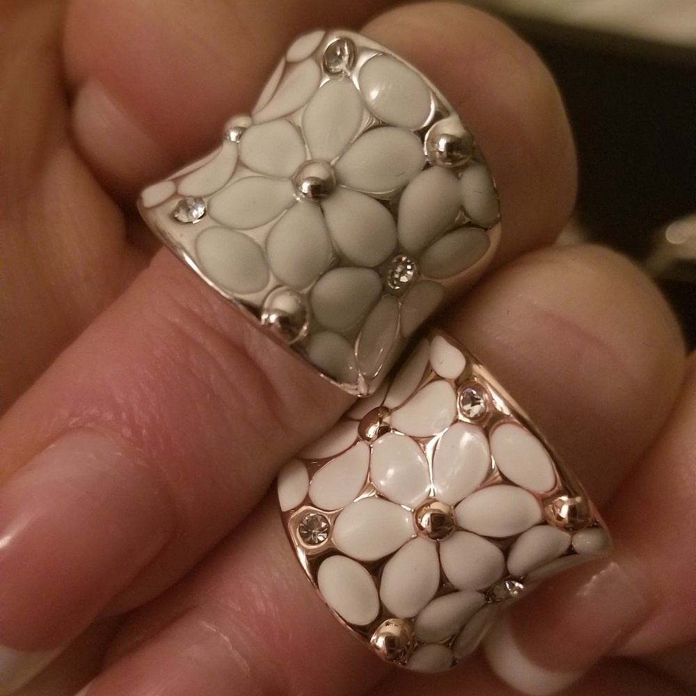 Sterling Silver Enamel Floral Crystal Ring Size 5